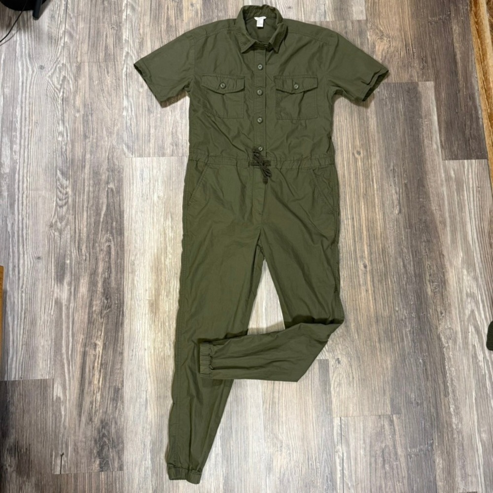Forever 21 Olive Green Utility Jumpsuit Short Sleeve Jogger Button Front S
